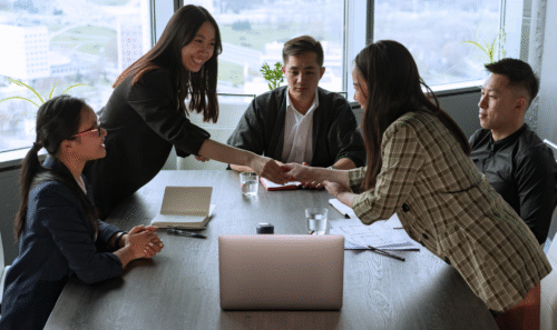 Best Online Sales Pitch Techniques for Insurance Agents in 2026