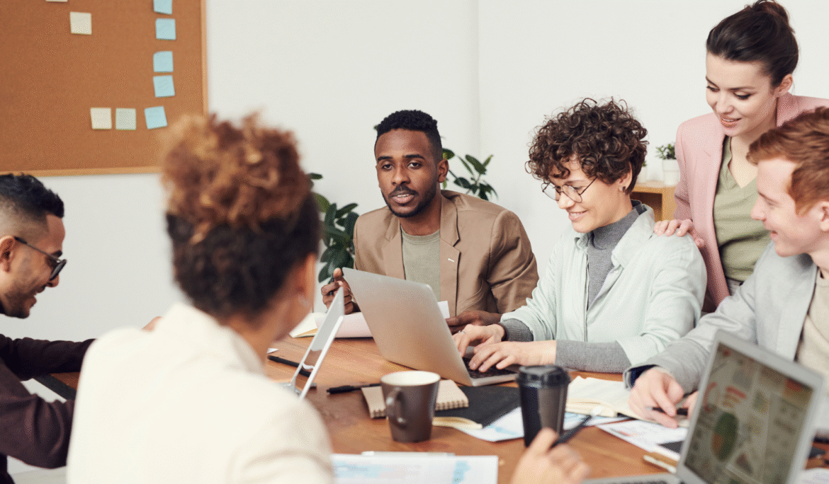 Top Brainshark, now Bigtincan Alternatives for Sales Training